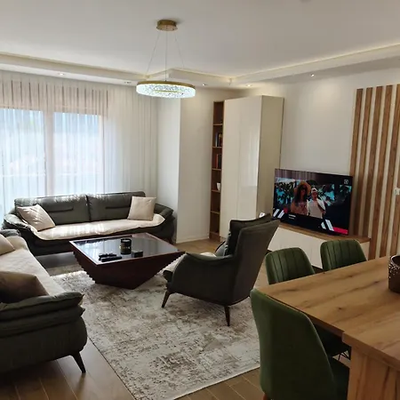 Formlux * נובי פאזאר